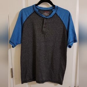 2 FOR💲1️⃣ Zero Sport Blue/Grey Raglan Henry Colorblock Slim Fit Tee Sz SM